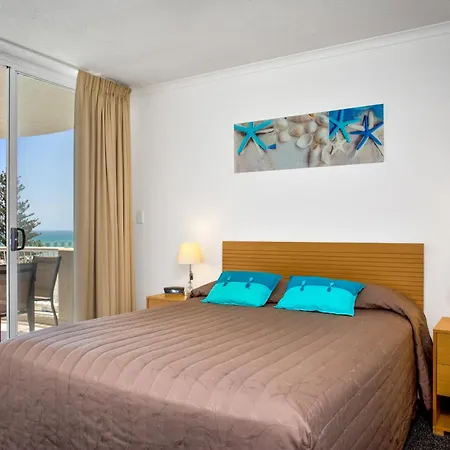 Kirra Beach Apartments-3